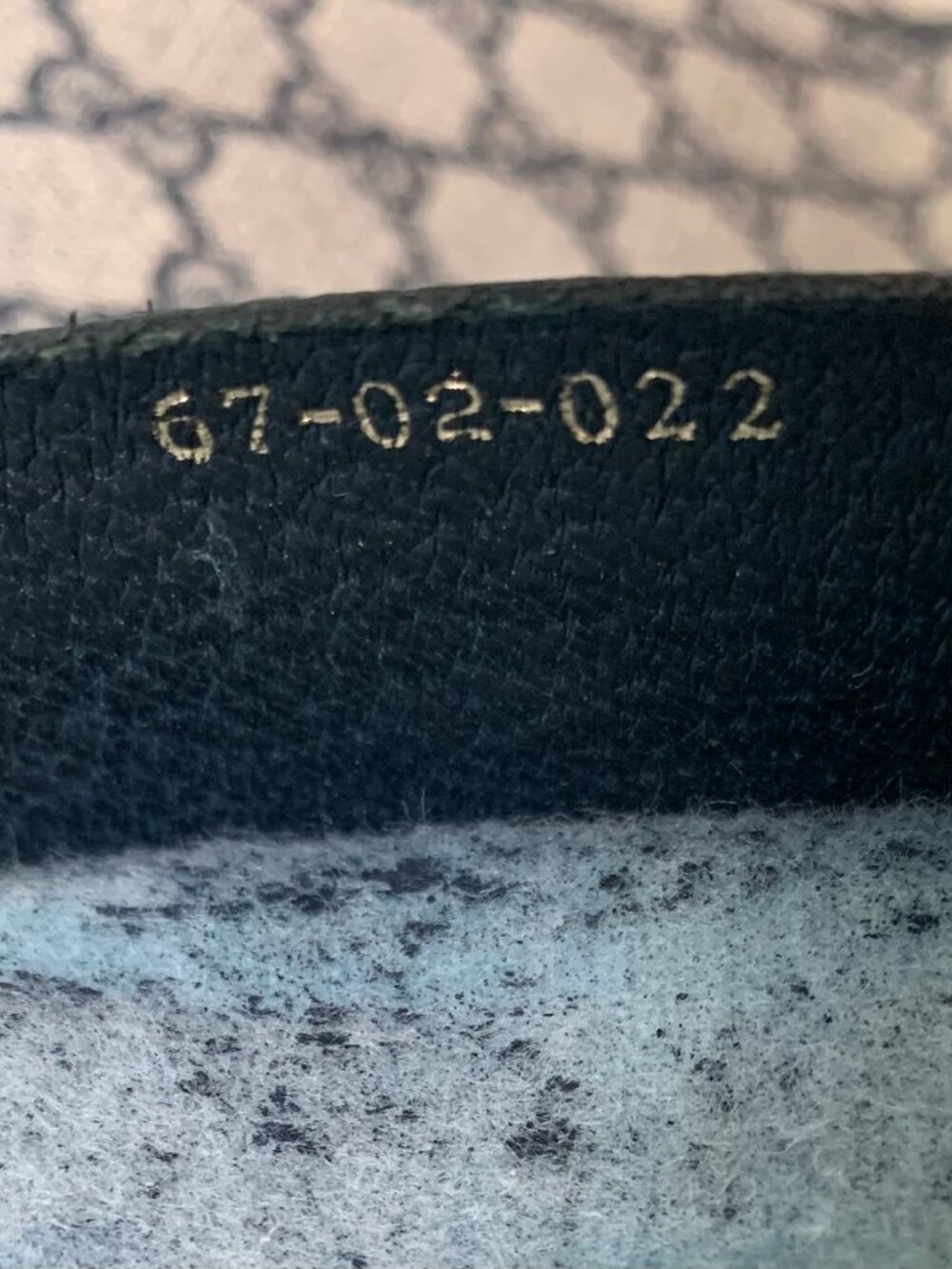 Vintage Gucci Navy GG supreme canvas crossbody bag - Picture 7 of 14
